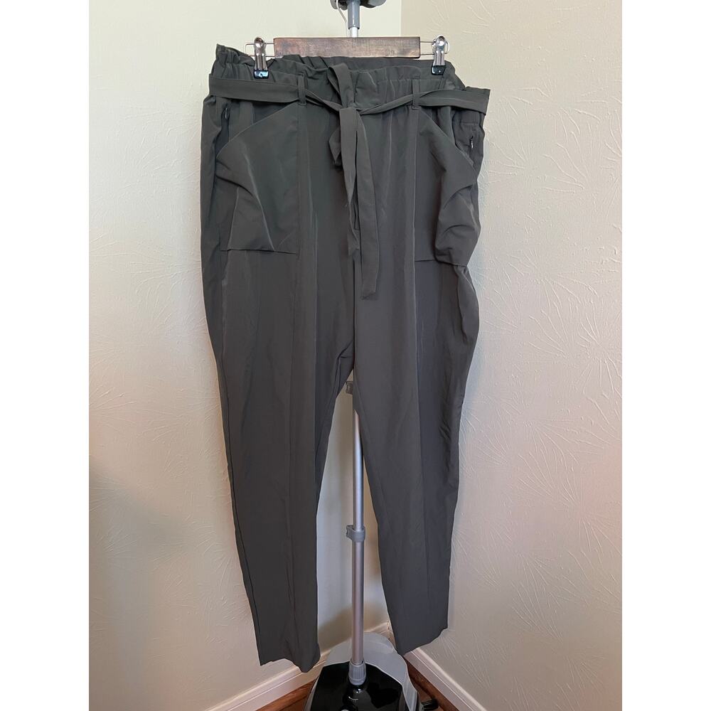 Modern Ambitions Pants Size XXL